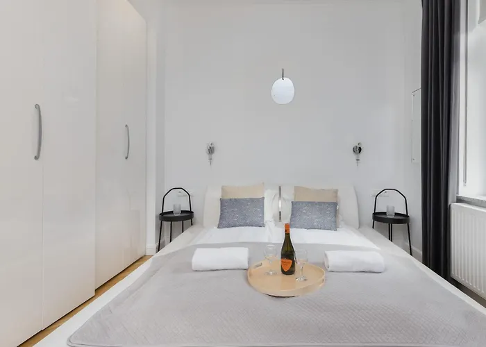 Apartament Stylish Parkowa In By Renters *