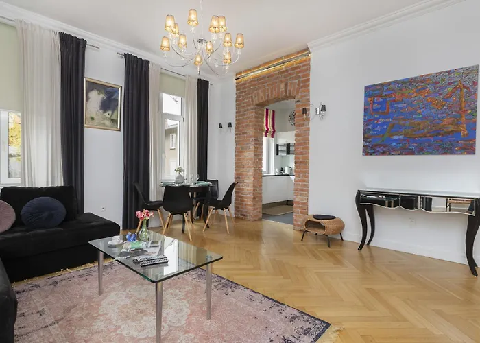 Stylish Parkowa In By Renters *