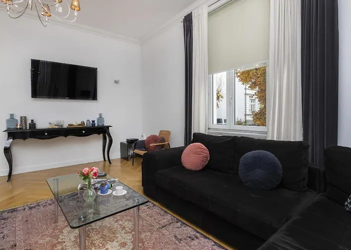 Apartament Stylish Parkowa In By Renters *